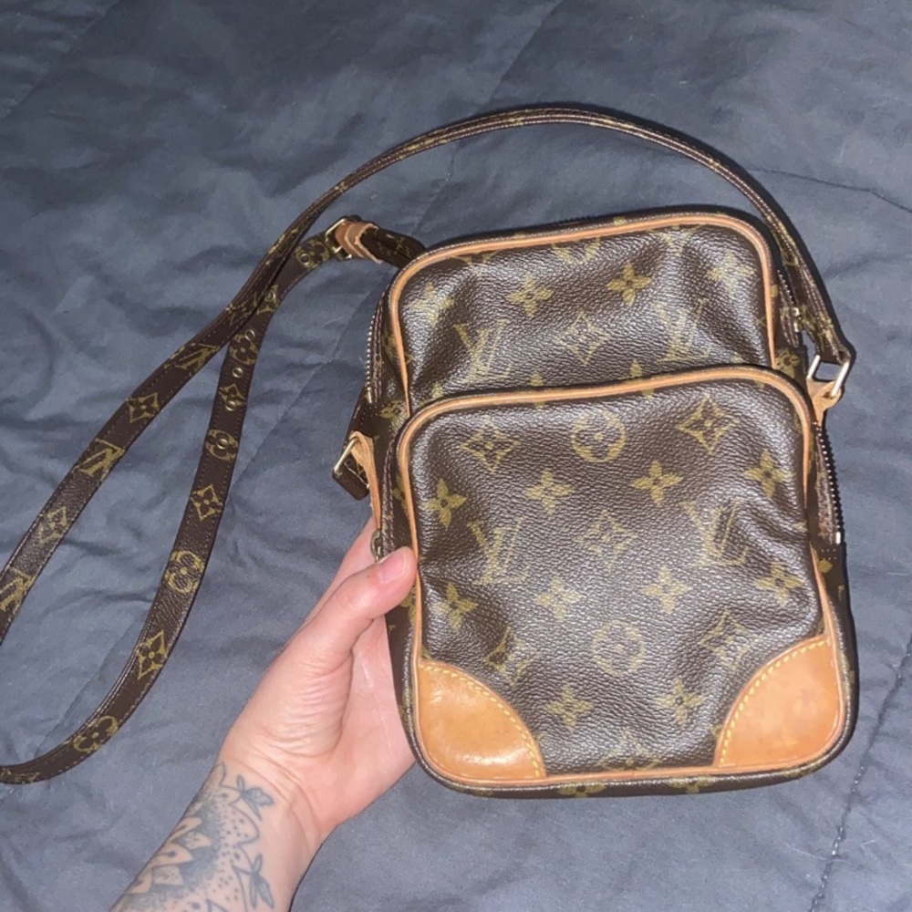 Authentic vintage LV Amazon crossbody ✨